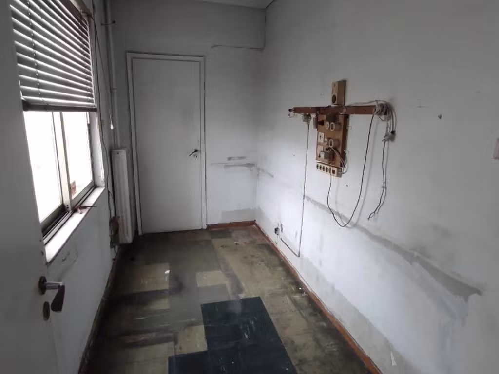 Πωλείται Γραφείο 230 τ.μ.