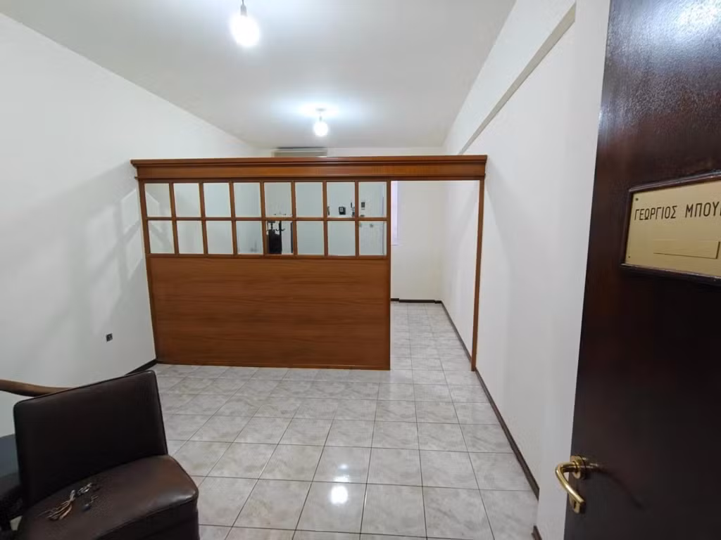 Ενοικιάζεται Γραφείο 28 τ.μ.