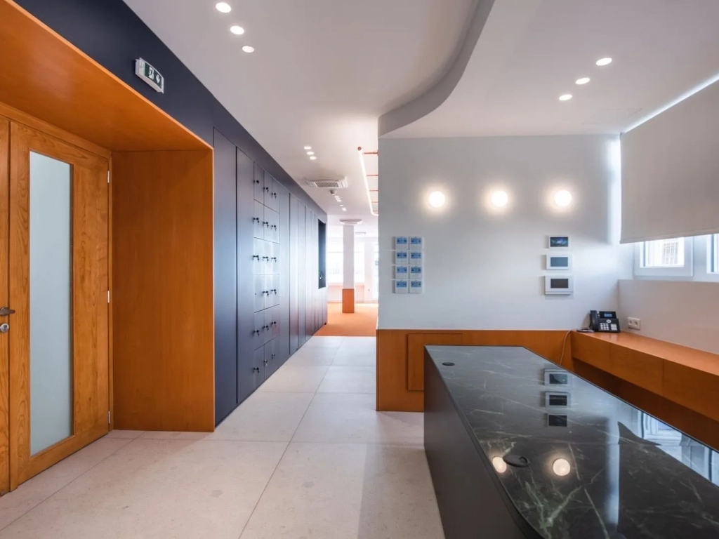 Ενοικιάζεται Γραφείο 180 τ.μ.